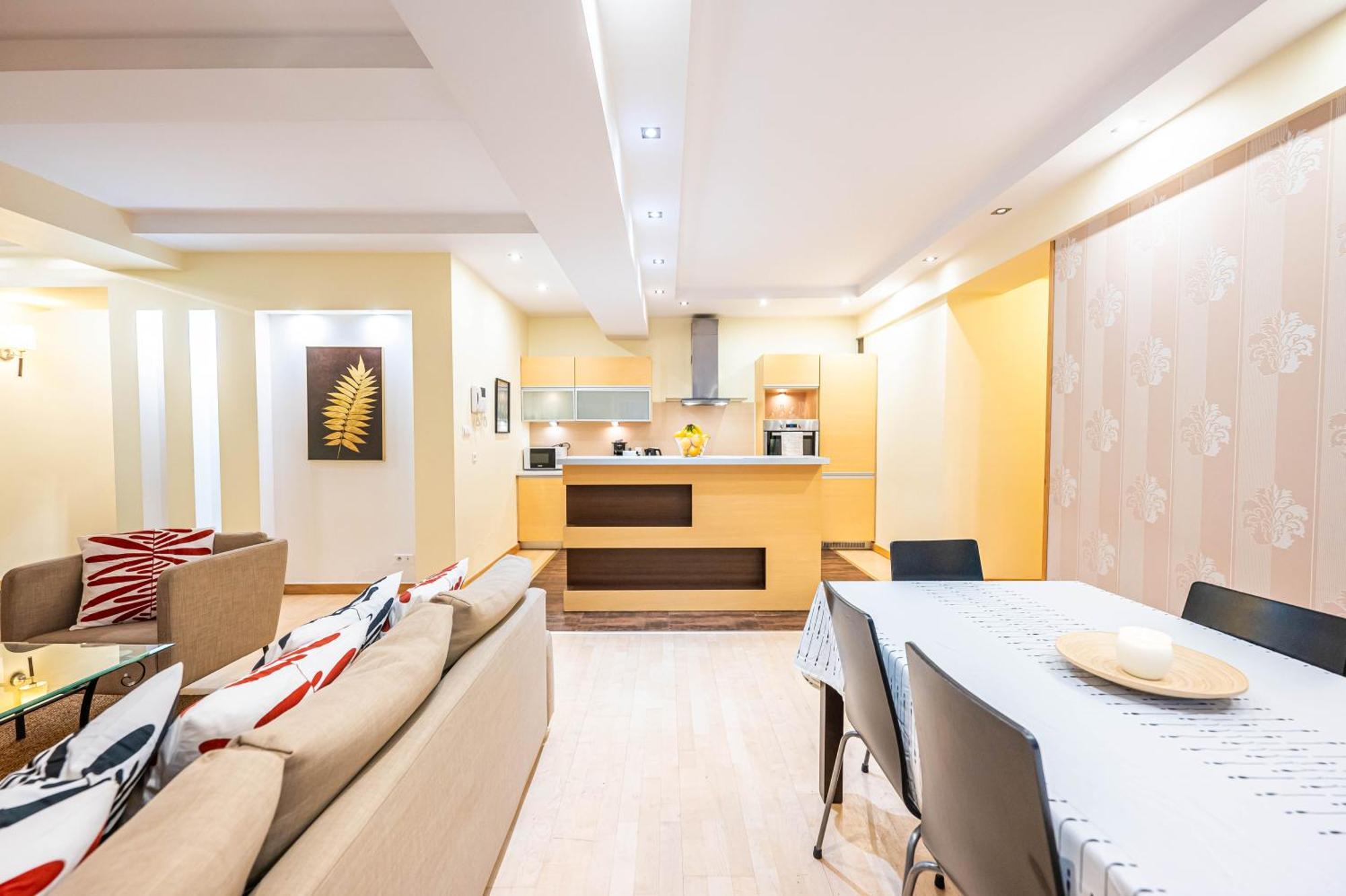 Apartment And Specious Two Bedrooms In The Old Town Krakau