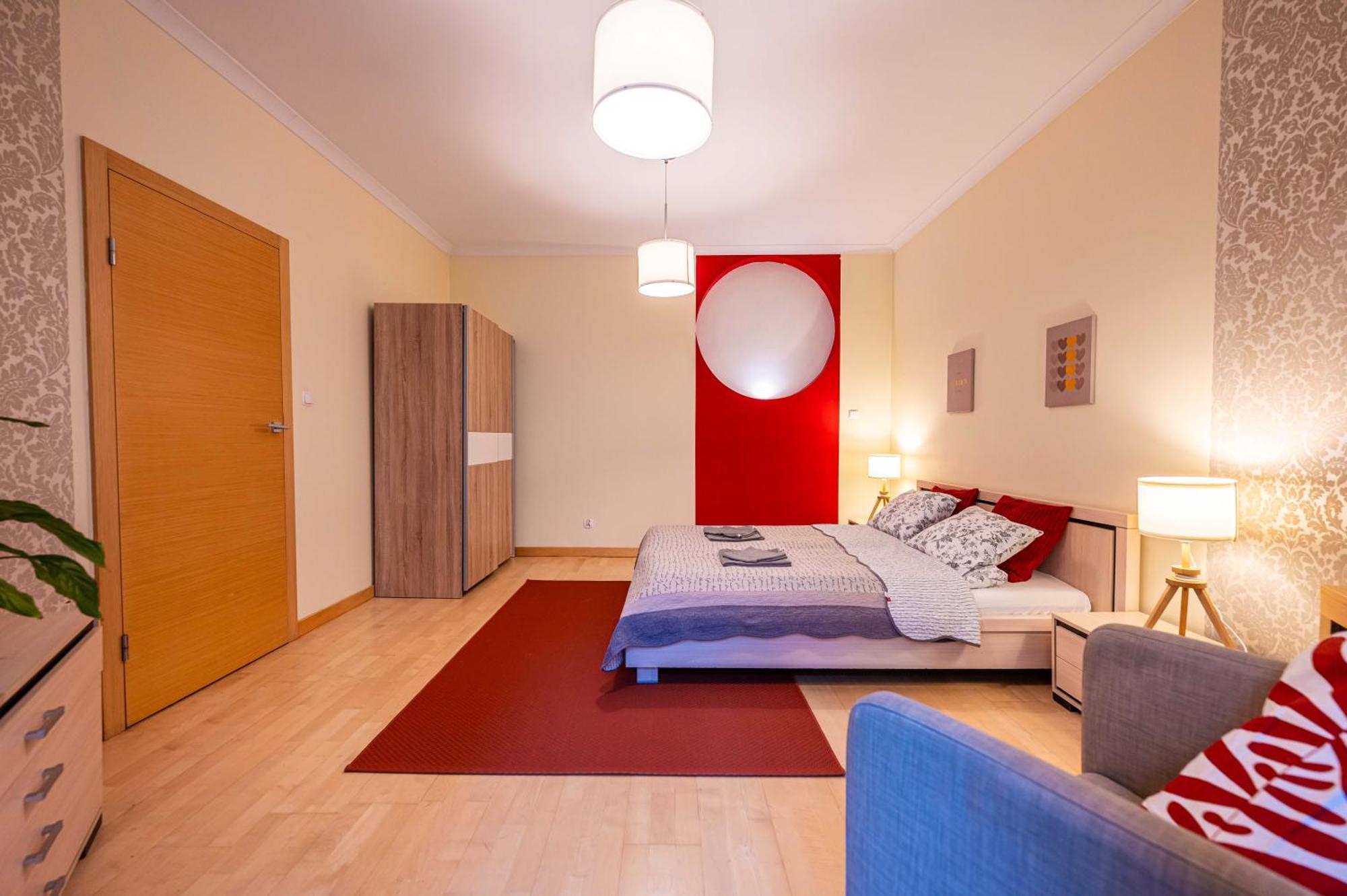 And Specious Two Bedrooms In The Old Town Krakau