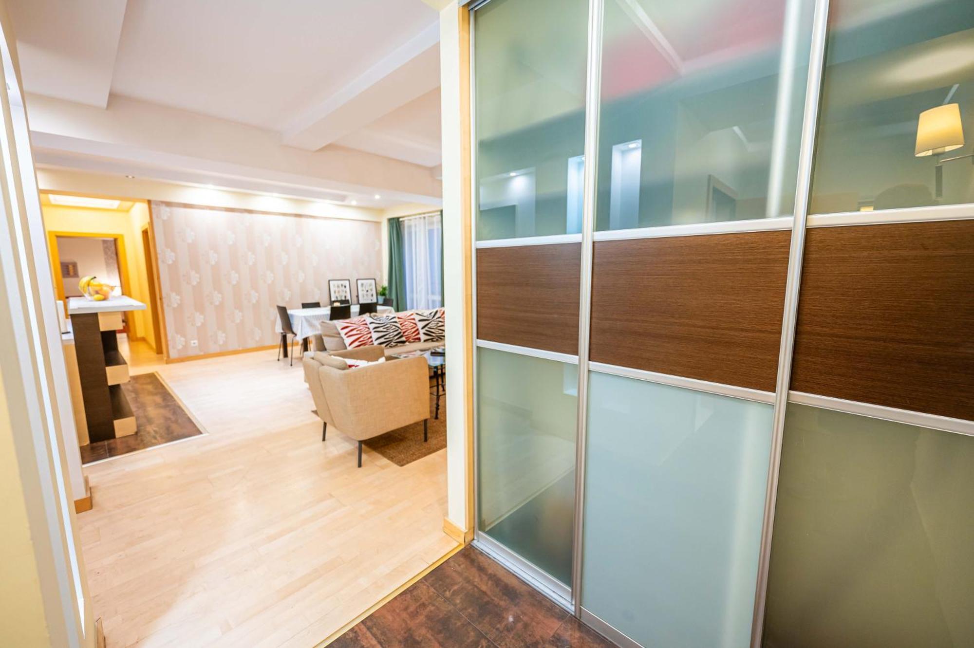 And Specious Two Bedrooms In The Old Town Apartment