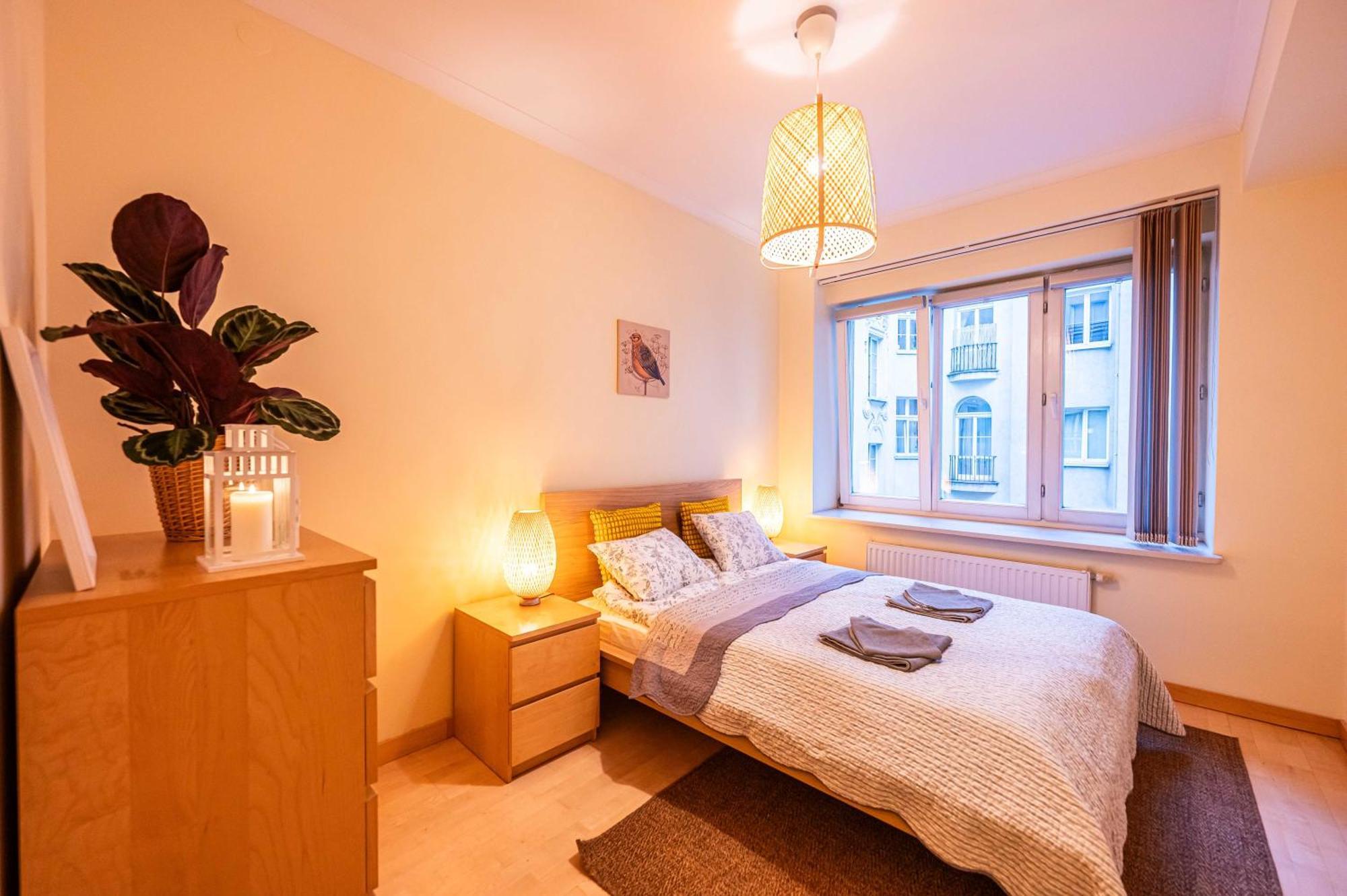 Apartment And Specious Two Bedrooms In The Old Town Krakau